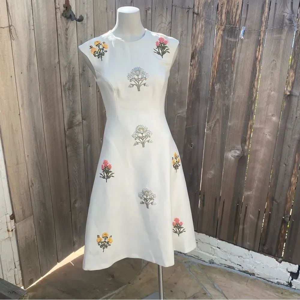 SACHIN & BABI AHLUWALIA Floral Embroidered White Dress size 2